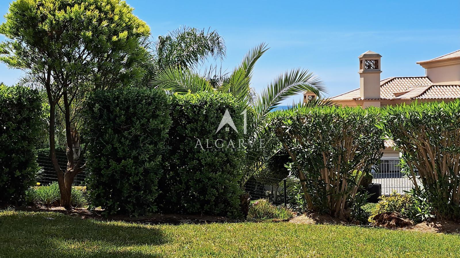 APARTAMENTO ESTÚDIO PARCIALMENTE REMODELADO NA QUINTA DO LAGO - OPORTUNIDADE DE INVESTIMENTO PRIME