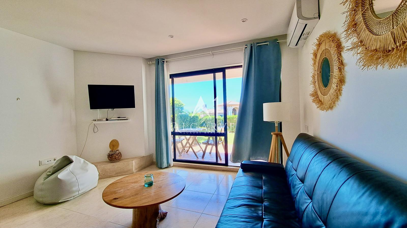 APARTAMENTO ESTÚDIO PARCIALMENTE REMODELADO NA QUINTA DO LAGO - OPORTUNIDADE DE INVESTIMENTO PRIME